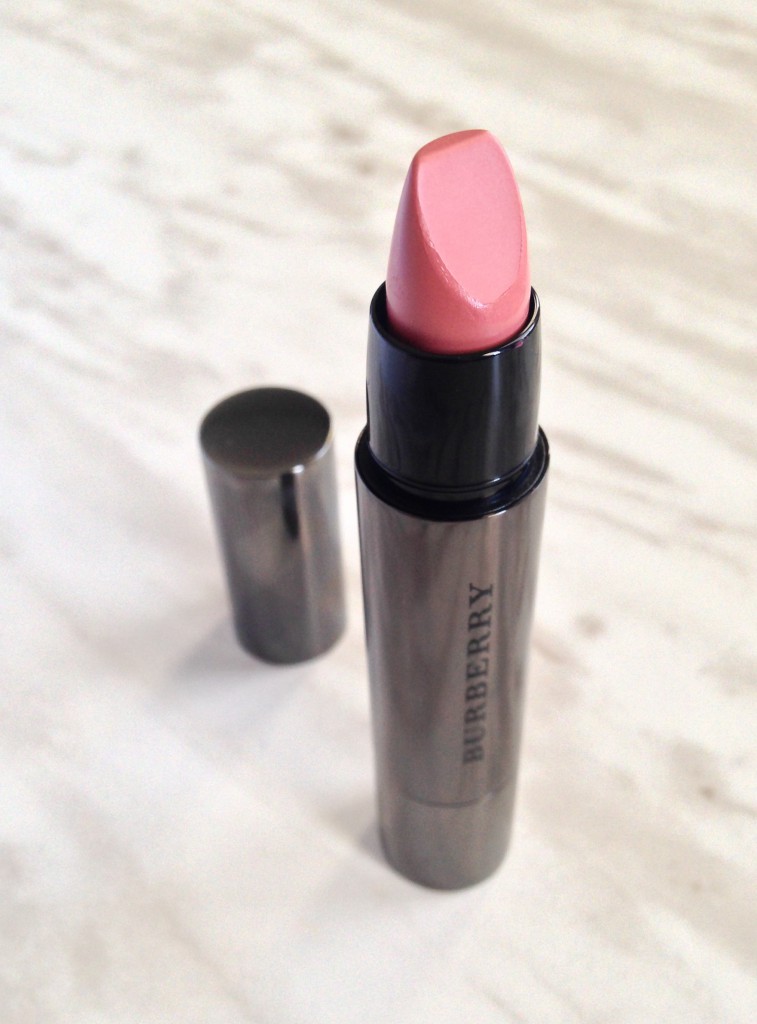 Burberry Full Kisses Aishwarya