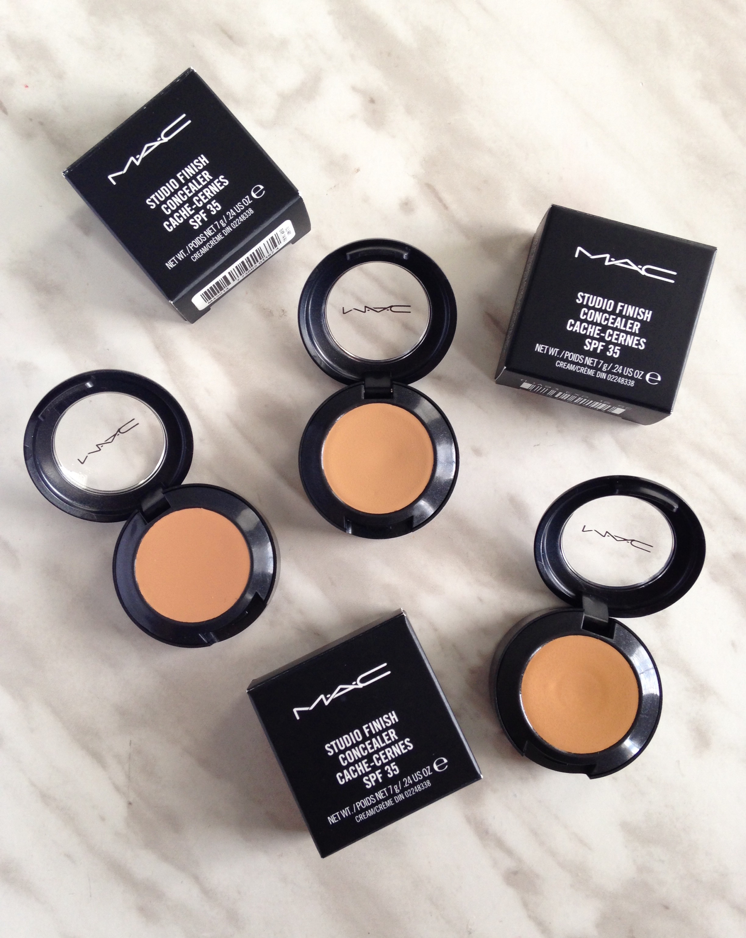 Nedgang Microbe oase MAC Studio Finish Concealer | Aishwarya