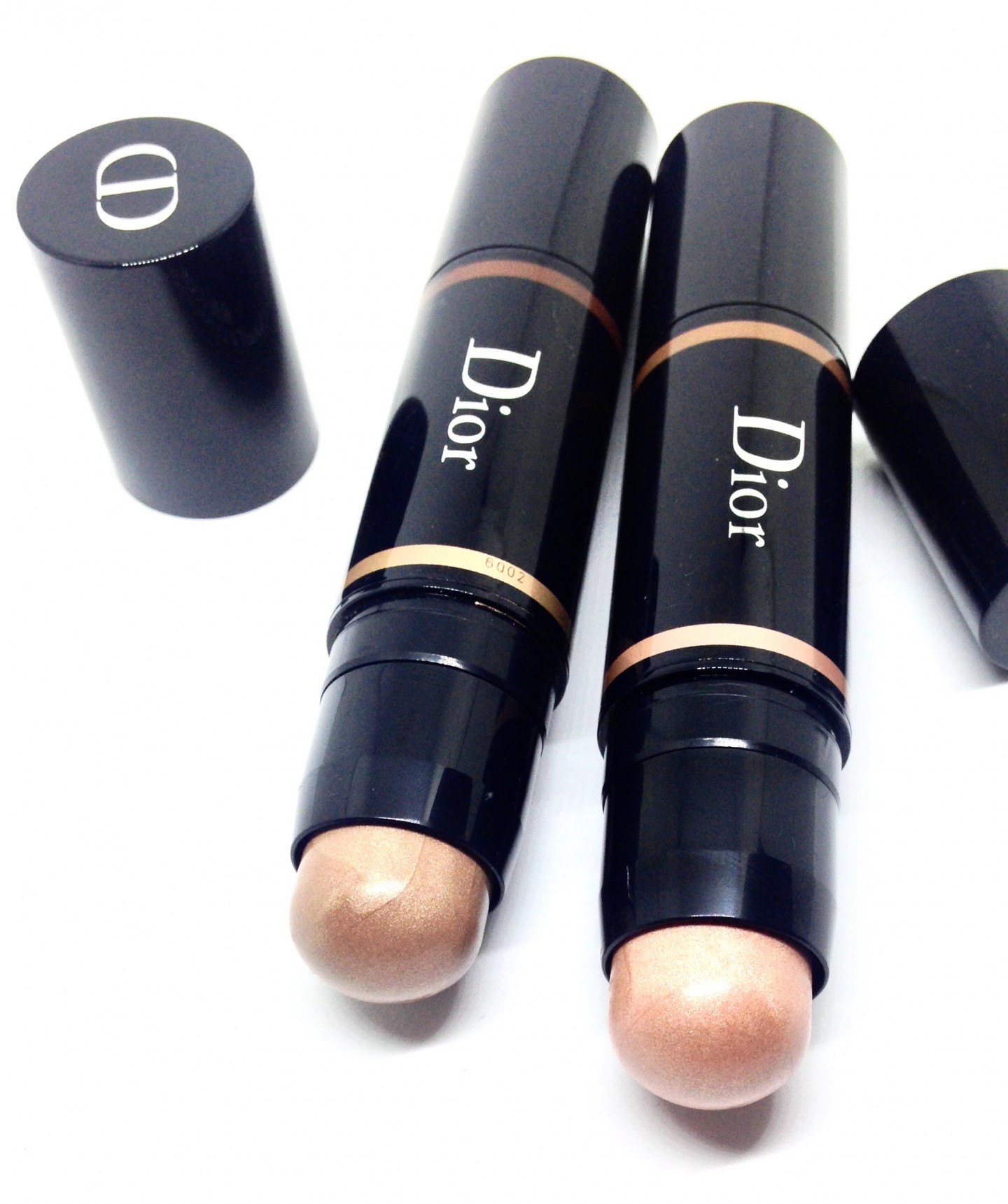 diorblush light & contour sculpting stick duo