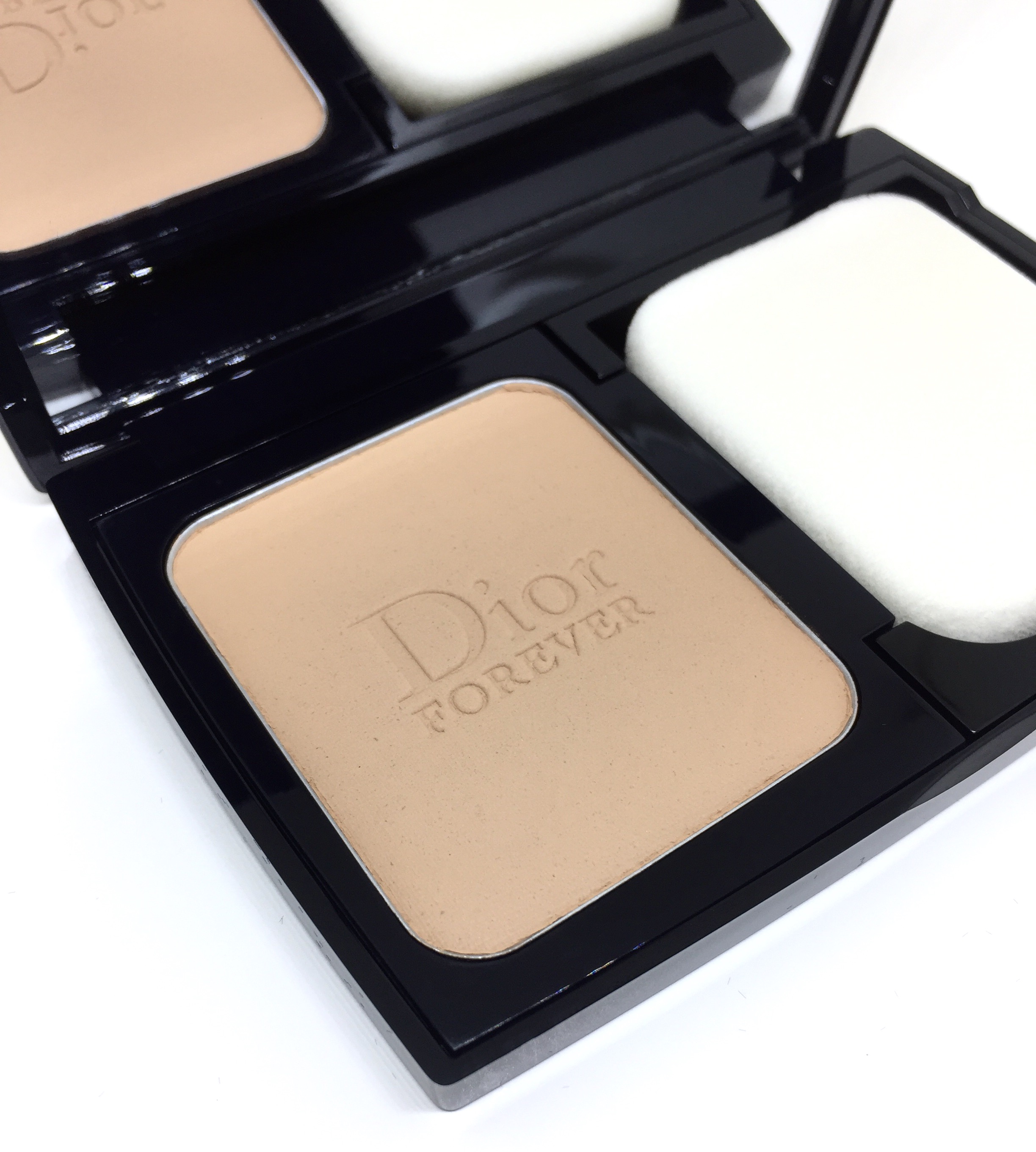 dior pressed powder foundation